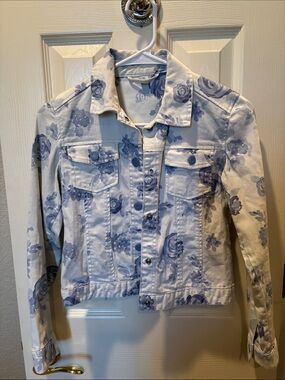 Gap Kids 1969 Floral Denim Trucker Jacket Blue White Toile Rose XL